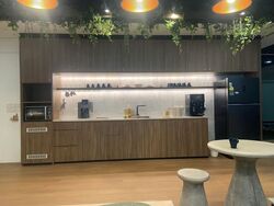 Sgx Centre Ii (D1), Office #581730011